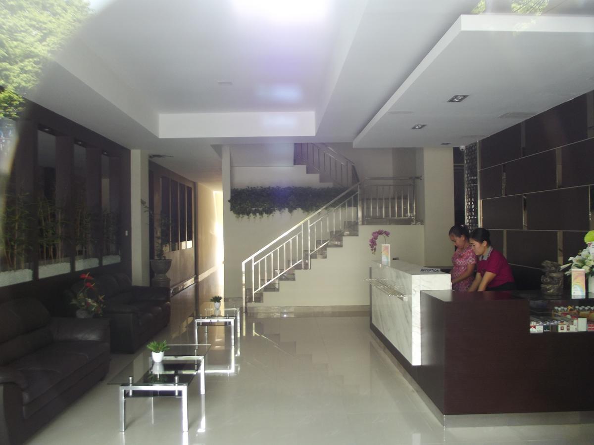 Manado Inn Hotel Hotel *