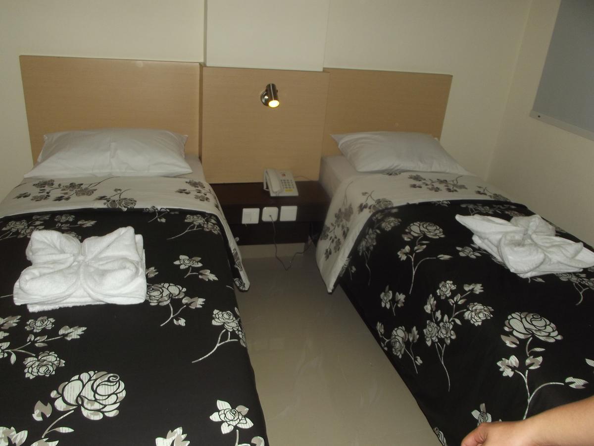 Hotel Manado Inn Hotel *